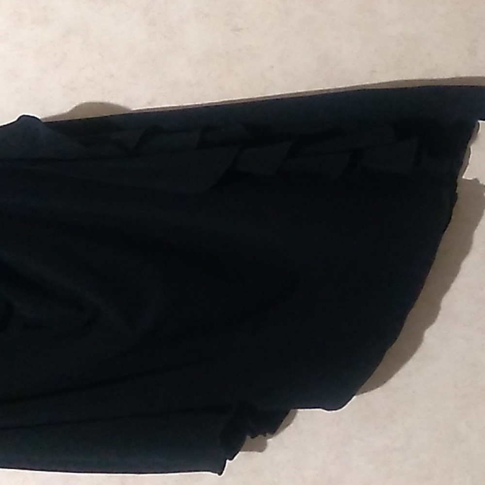 Beautiful asymmetrical strapless small maxi dress by XOXO - Picture 3 of 10